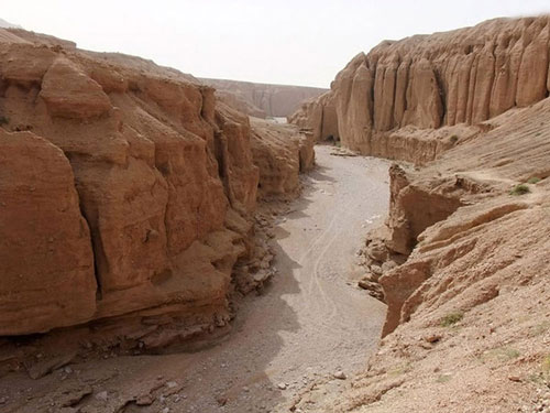 دره ارواح و جن ها در قلب کویر ایران (+تصاویر)