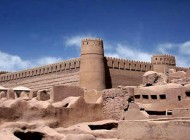 10 بنای قدیمی شگفت انگیز خشت و گل جهان