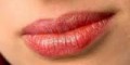 دلیل خشک و پوسته پوسته شدن لب چیست؟
