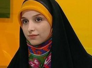 مژده لواسانی با چادر در فرانسه + عکس