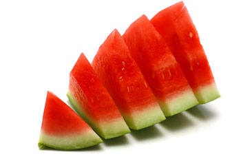 این غذاها در کم آب نشدن بدن موثر است