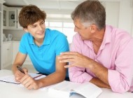 چگونه با فرزندمان درباره مشروبات الکلی صحبت کنیم؟