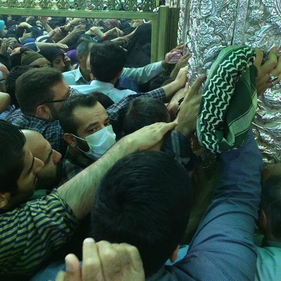 امیر تتلو در حرم امام رضا (ع) + عکس