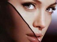 بازگشت آنجلینا جولی به صدر ستاره های بین المللی