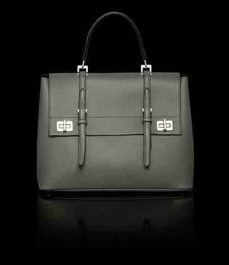 کلکسیون کیف‌های پاییزه برند prada + قیمت