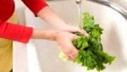 دو توصیه اساسی برای شست و شوی سبزیجات