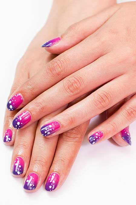 مدل آرایش ناخن با طرح کریسمس (2)