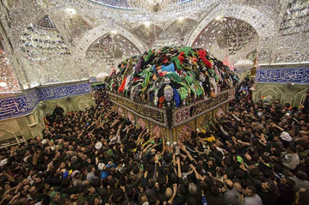 عکس بسیار زیبا از ضریح حضرت عباس (ع)