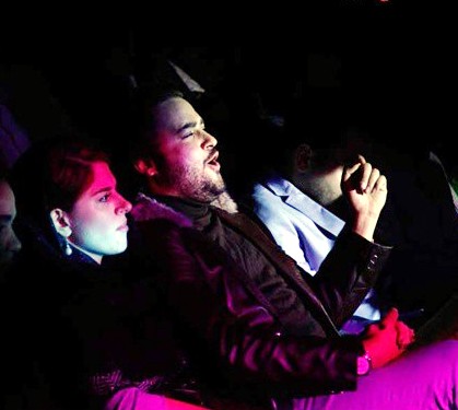 مهدی سلوکی وهمسرش درکنسرت محمدعلیزاده/عکس