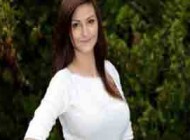 کار عجیب این زن برای جراحی سینه