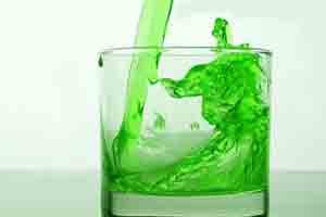 چرا نوشابه انرژی زا ضرر دارد؟ چرا نوشابه انرژی زا ضرر دارد؟