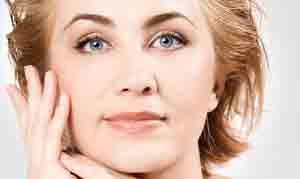 درهوای سردچه کرمی برای دست وصورت استفاده کنیم؟ درهوای سردچه کرمی برای دست وصورت استفاده کنیم؟