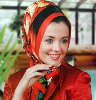 چگونه شال و روسری شیک و مناسب انتخاب کنیم؟