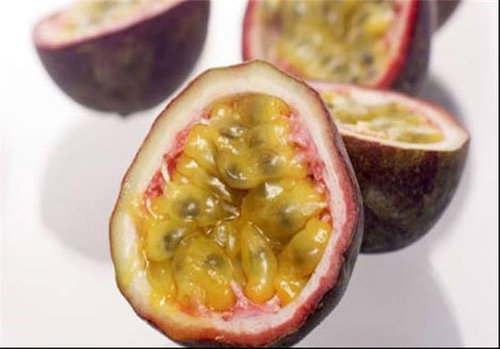 آشنایی با میوه‌ هایی کمیاب و عجیب در تهران! (+عکس)