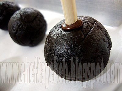 آموزش درست کردن کیک شکلاتی عاشقانه