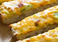 طرز تهیه نان پنیری