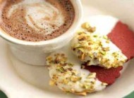طرز تهیه و آموزش درست کردن شیرینی کره ای رنگ قرمز