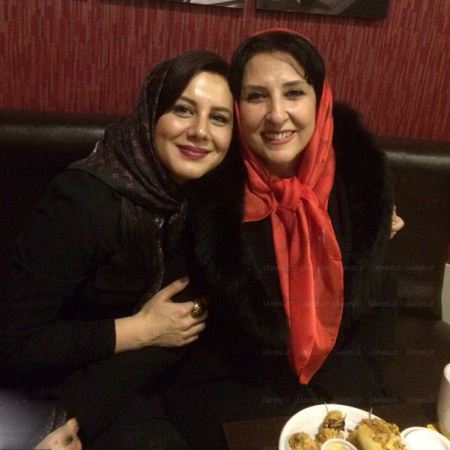 عکسهای مرجانه گلچین بازیگر خوش اخلاق در فروردین 94