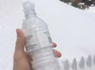 صادرات برف در بطری آب معدنی (+عکس)