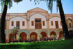 عمارت مفخم ازدوره قاجاریه درشمال شرق بجنورد(عکس)