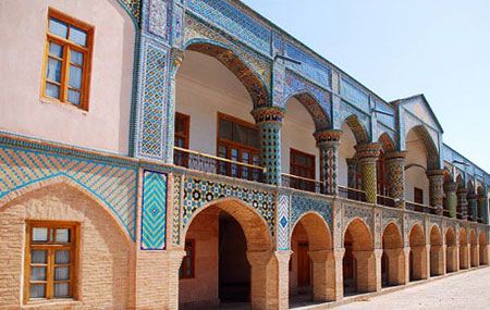 عمارت مفخم ازدوره قاجاریه درشمال شرق بجنورد(عکس)