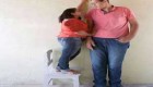زن و شوهری با 1 متر اختلاف قد!! (عکس)