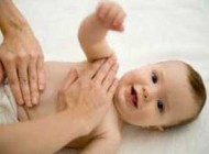 اثرات خوب و مفید ماساژ روی سیستم عصبی نوزادان