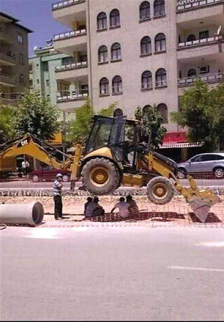 عکس های خنده دار از مردان در حال کار کردن