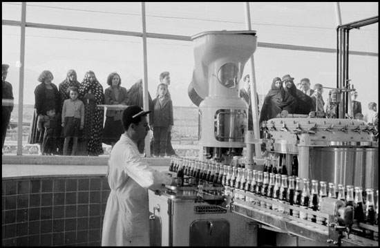 عکس های تونل زمان کارخانه پپسی‌کولا تهران سال 1956