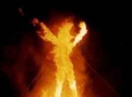 دانشجوی دختر دانشگاه آزاد شیراز خودش را آتش زد (عکس)