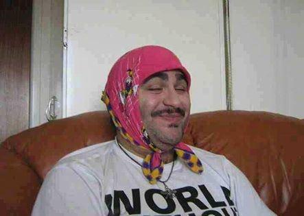 عکس خنده دار پسرانی که خودشون رو شبیه دخترا کردند