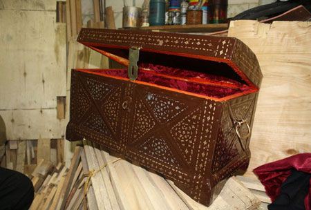 آشنایی باصندوقچه سازی یکی از صنایع دستی زنجان
