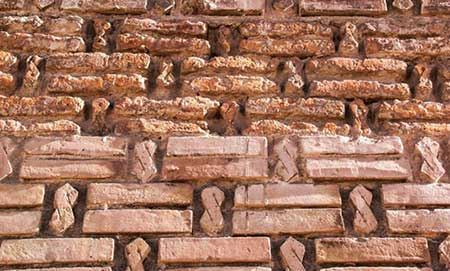 اطلاعات جامع درباره برج تاریخی رادکان همراه با تصاویر