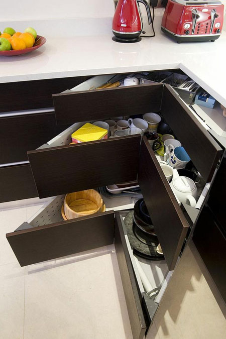 مدل کابینت گوشه آشپزخانه با طراحی و رنگ جدید