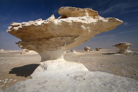 منطقه گردشگری کویر سفید یا صحرای بیضاء در مصر