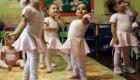 دختری که پاهایی شبیه به پری دریایی دارد (عکس)