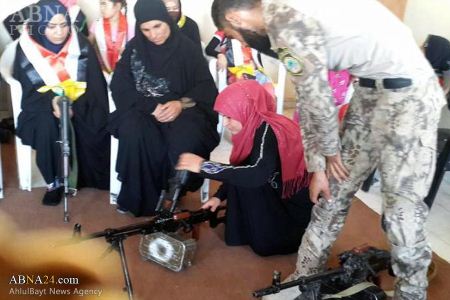 تصاویری از آموزش فنون نظامی به شیر زنان عراقی