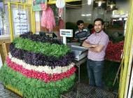 اقدام خلاقانه یک سبزی فروش برای فروش بیشتر
