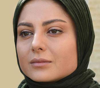 حرف های عاشقانه بازیگر زن و شوهرش در تجریش + عکس حرف های عاشقانه بازیگر زن و شوهرش در تجریش + عکس