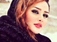 دنیا جهانبخت مدل مشهور عکسهای اینستاگرامش را حذف کرد