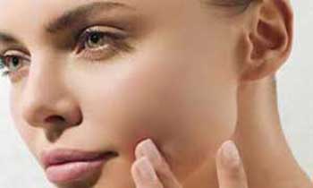 جوش سرسیاه را با ماسک تخم مرغ و لیمو خوب کنید