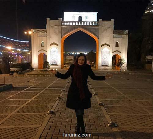 عکسهای جدید مهراوه شریفی نیا در پشت صحنه خوشا شیراز