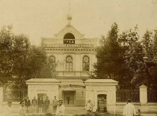 عکس های شبحی مرموز در بیشتر عکسهای قدیمی
