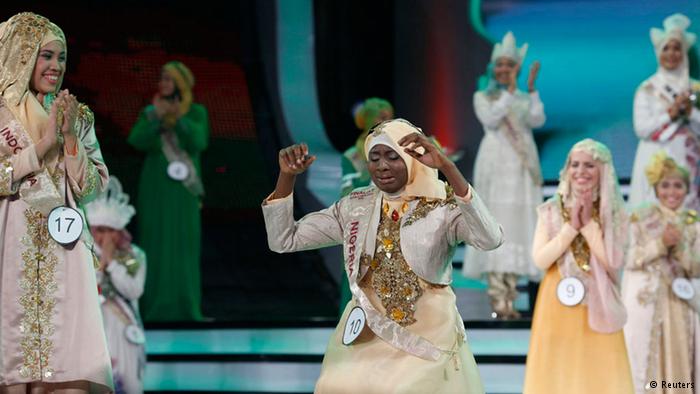 عکس های مراسم انتخاب زیباترین دختر مسلمان جهان