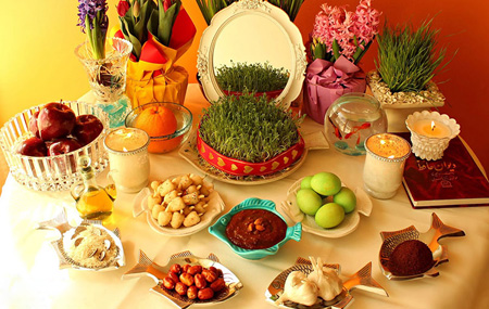 عکس زیباترین مدلهای تزئین سفره هفت سین 96