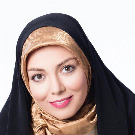 عکس دوران کودکی آزاده نامداری مجری معروف عکس دوران کودکی آزاده نامداری مجری معروف