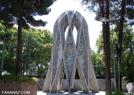 شرح زندگی عمر خیام ریاضی دان و فیلسوف بزرگ ایرانی