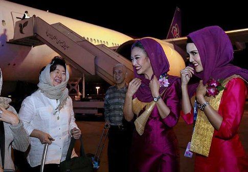 عکس های جالب حجاب مهانداران زن تایلندی در ایران