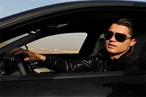 تفریحات گرانقیمت و خاص کریس رونالدو + عکس تفریحات گرانقیمت و خاص کریس رونالدو + عکس
