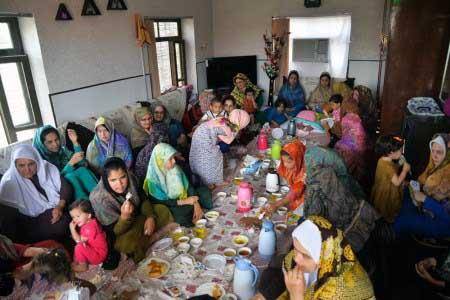 عکس های جالب و دیدنی جشن هفت روزه نوزاد در ترکمنستان